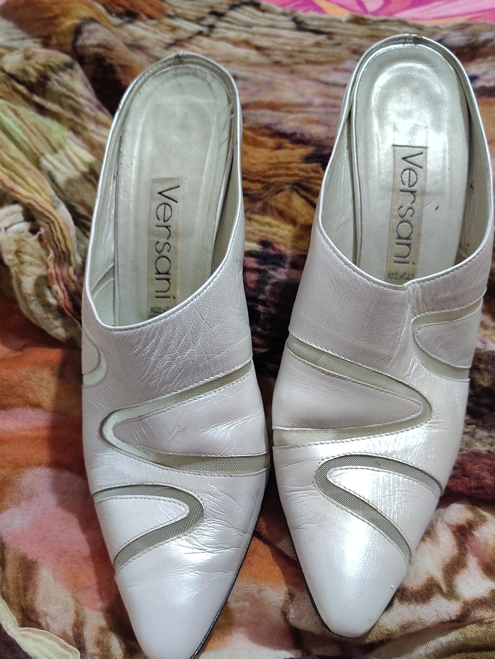 Versani Cream Leather Pointed-Toe Slip-On Mules